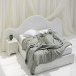 تحميل الصورة إلى عارض المعرض، The Belinda Bed