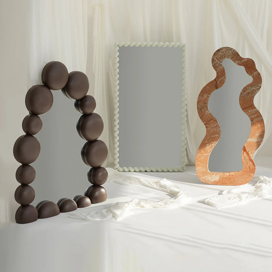The Alix Mirror