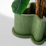 تحميل الصورة إلى عارض المعرض، The Rupert Planter in Pistachio Tiles