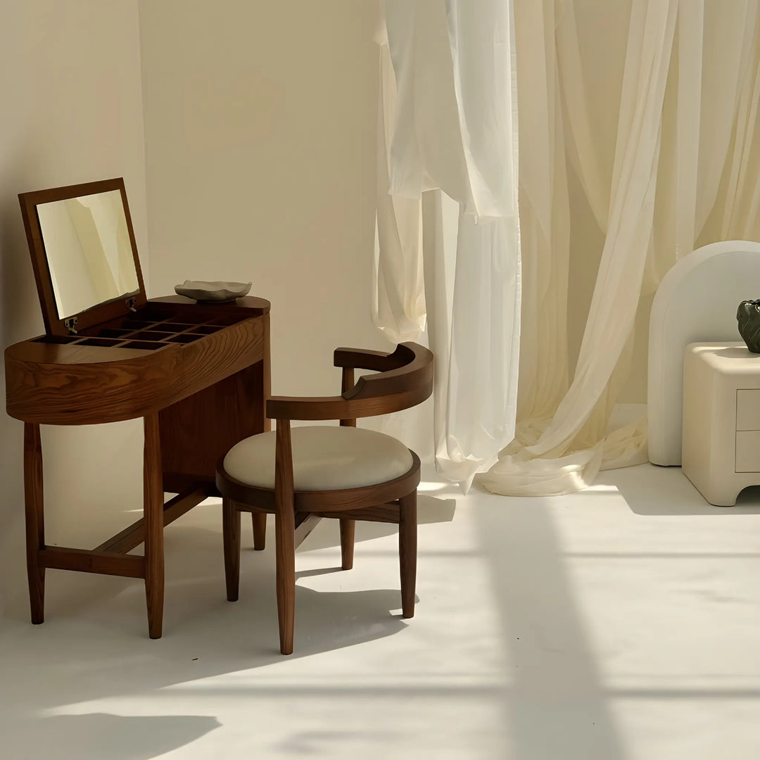 The Naomi Vanity Table