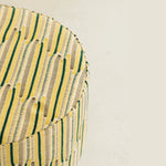تحميل الصورة إلى عارض المعرض، The Della stool