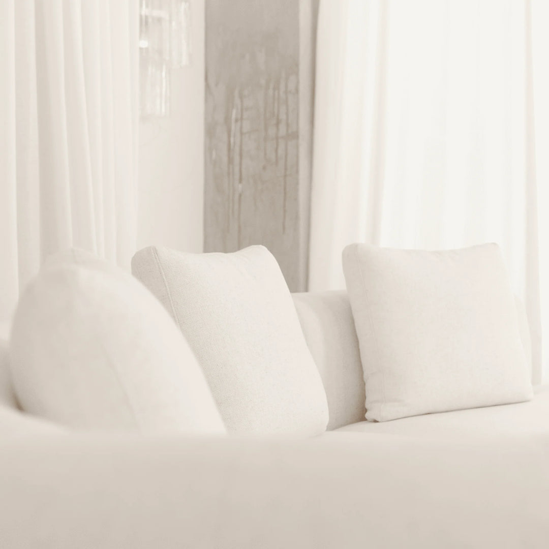 The Eddy Curve Sofa - Modern Curved 3-Seater Sofa with Plush Upholstery