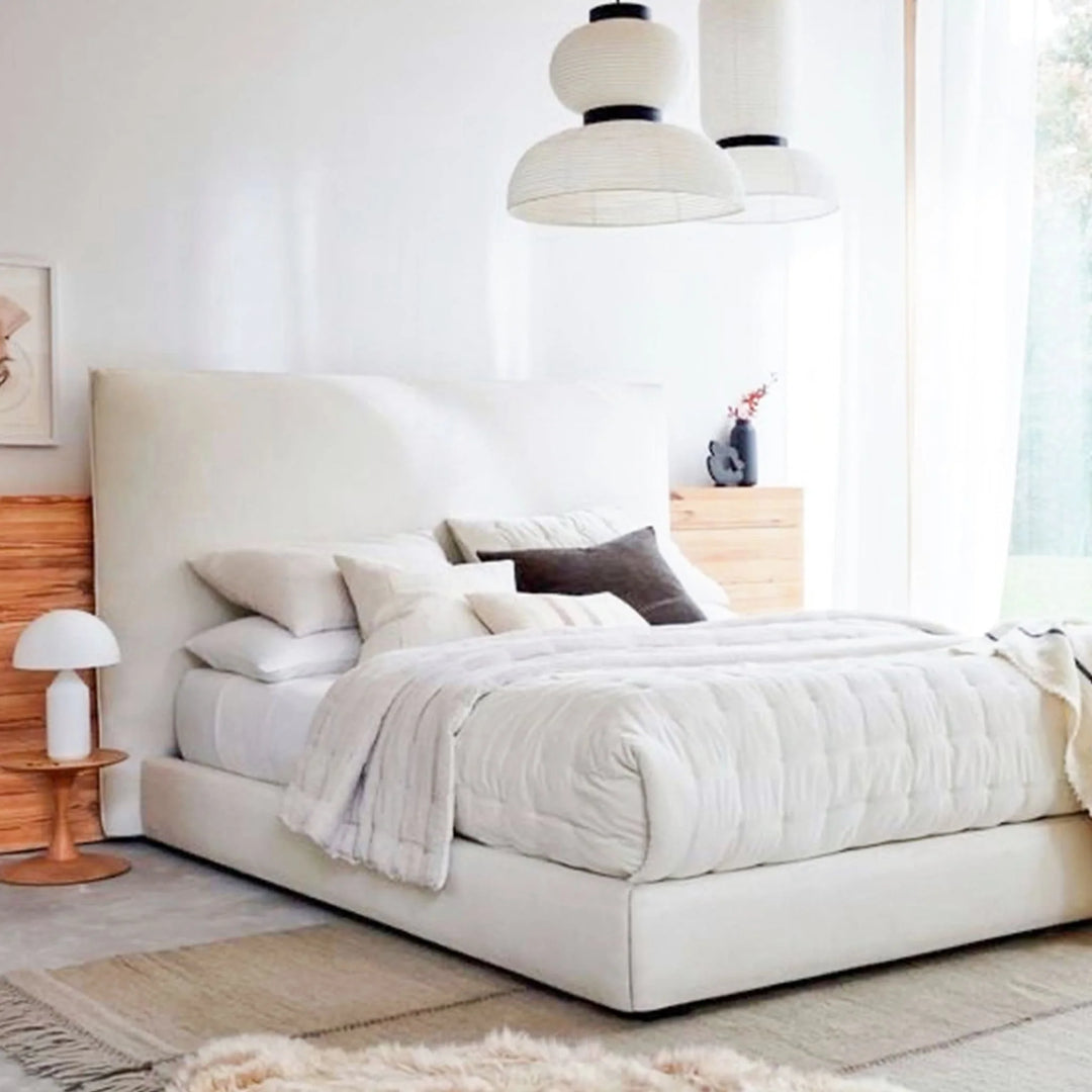 The Samantha Bed