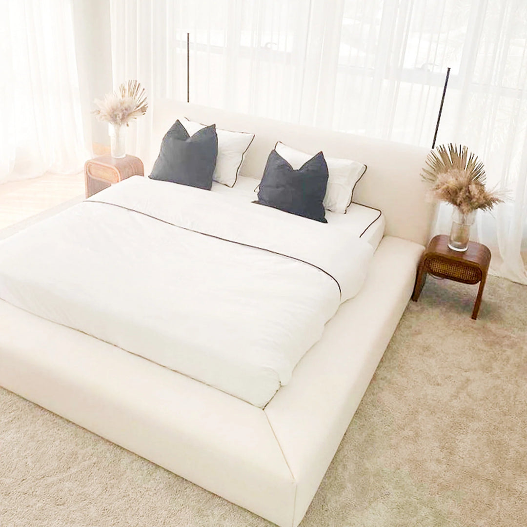 The Stella Bed