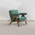 تحميل الصورة إلى عارض المعرض، The Pierre Accent Chair